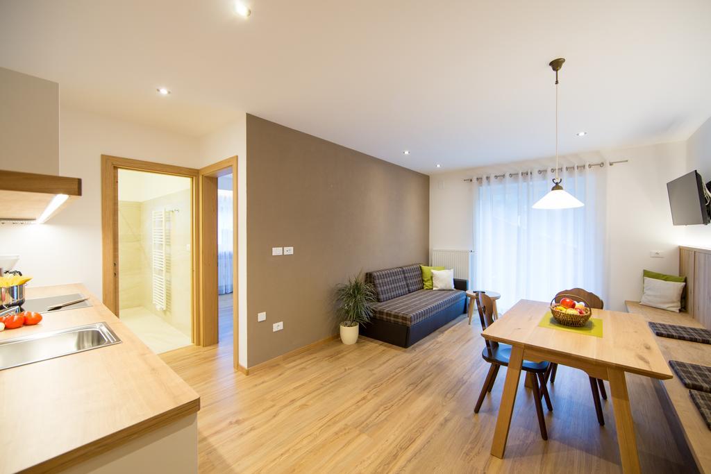 Residence Gruenwald San Martino In Passiria  ภายนอก รูปภาพ