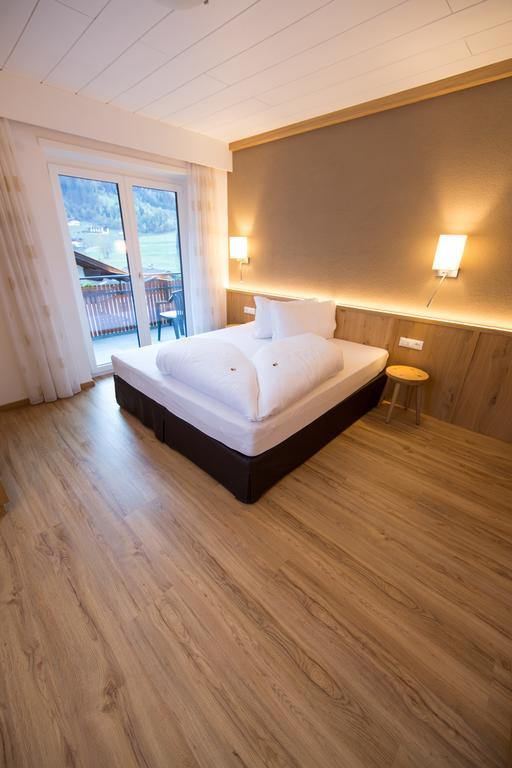 Residence Gruenwald San Martino In Passiria  ภายนอก รูปภาพ