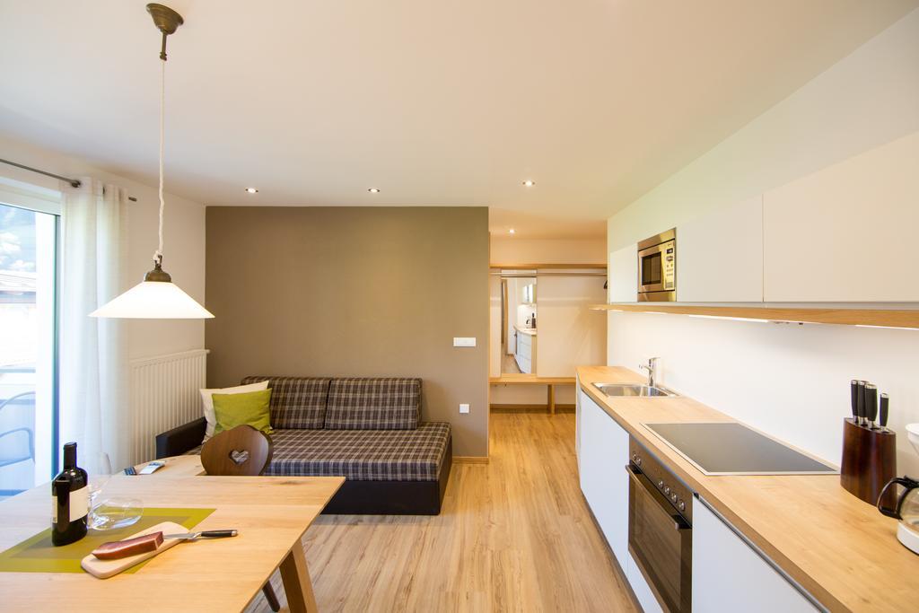 Residence Gruenwald San Martino In Passiria  ภายนอก รูปภาพ