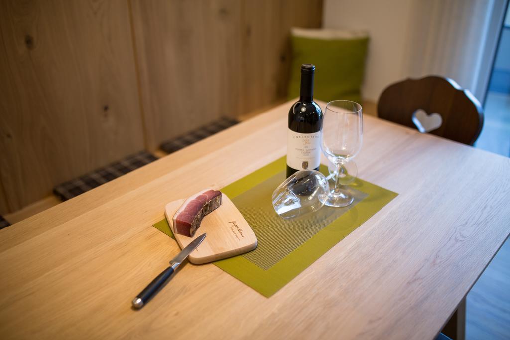 Residence Gruenwald San Martino In Passiria  ภายนอก รูปภาพ